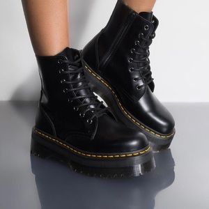 Dr Martens Jadon Platform boot